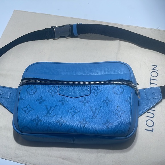 Louis Vuitton Outdoor Messenger Monogram Taigarama Bumbag Cross Body - Picture 2 of 14